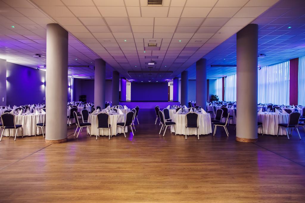 Interhotel Zlín エクステリア 写真