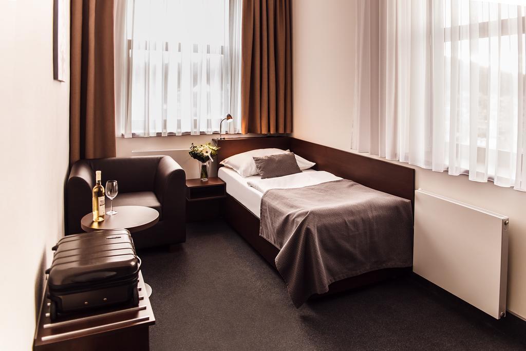 Interhotel Zlín エクステリア 写真