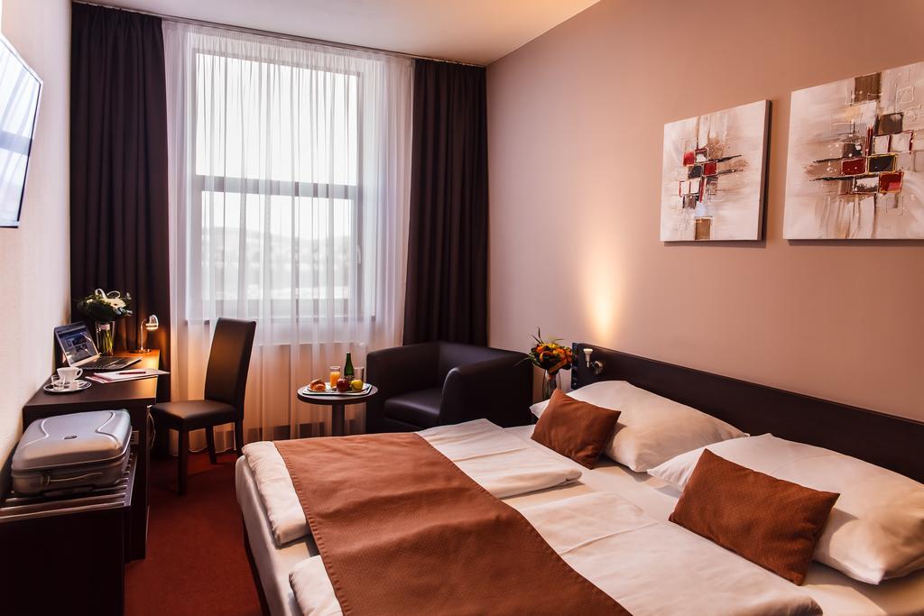Interhotel Zlín エクステリア 写真