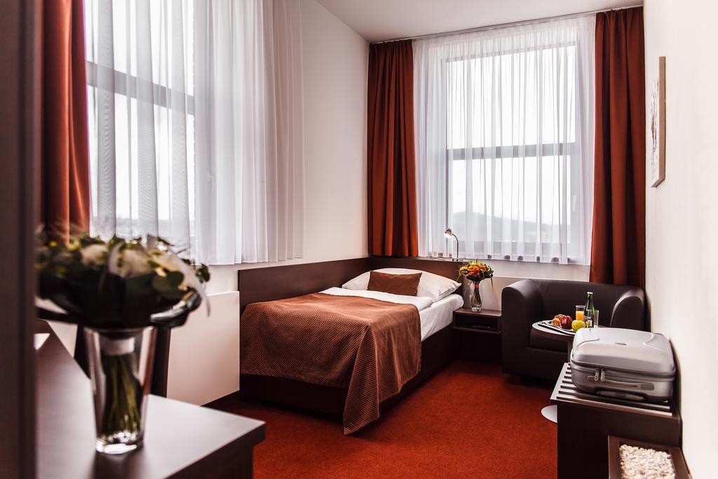 Interhotel Zlín エクステリア 写真
