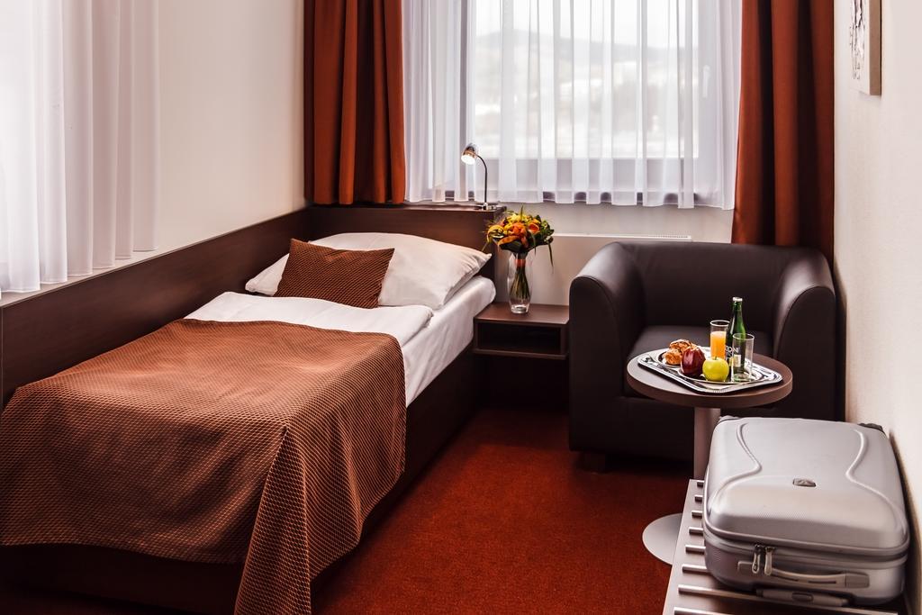 Interhotel Zlín エクステリア 写真