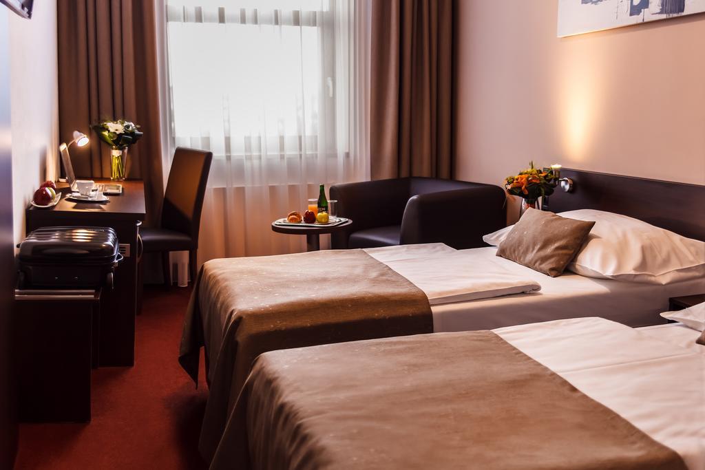 Interhotel Zlín エクステリア 写真
