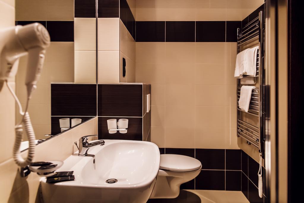 Interhotel Zlín エクステリア 写真