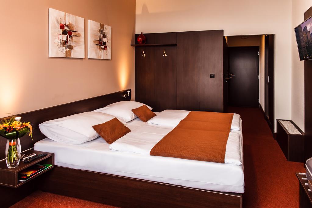 Interhotel Zlín エクステリア 写真
